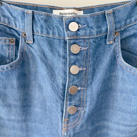 Reformation Cynthia Button Fly High Rise Straight Jeans in Zenia - Picture 5 of 8